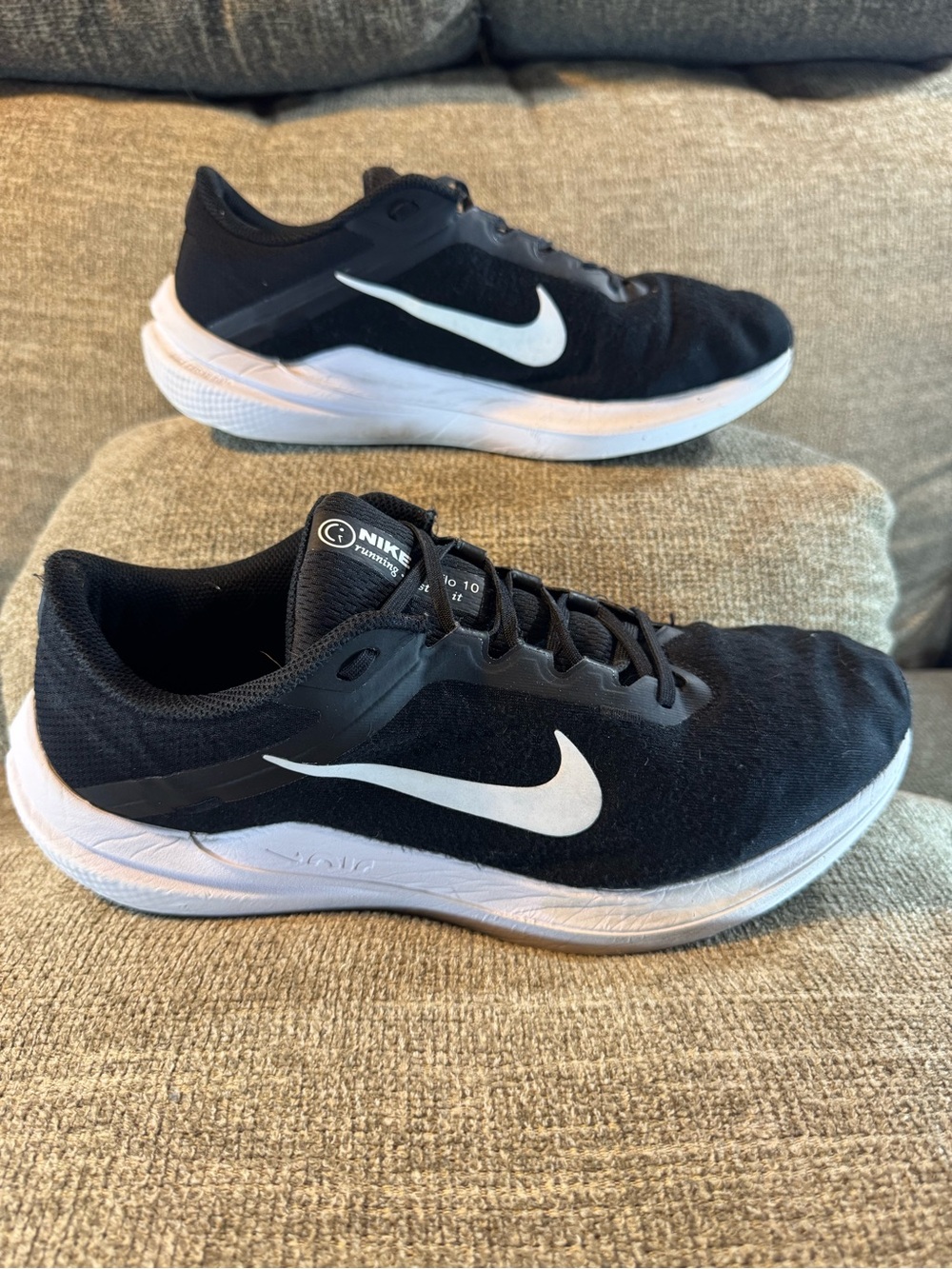 Nike Winflo 10 Men’s Black/White Running Shoes DV4022-003 Size 11.5